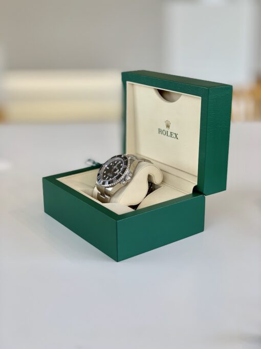 ROLEX SEA-DWELLER Ref.126600 New with Gurantee - 画像 (6)
