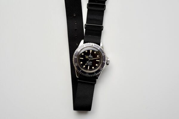 tudorsubmariner7928gilt