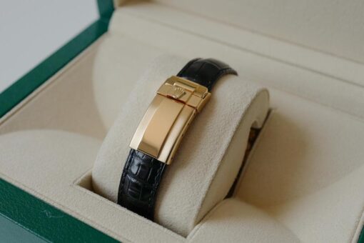 ROLEX DAYTONA REF.116518 Black x Gold dial x Red minute circle - 画像 (7)