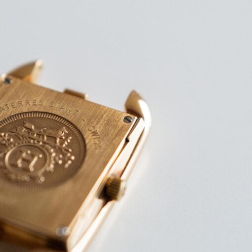 Hermès "Cape Cod"ケープコッド 18k Yellow Gold Black dial with Hermès Leather Strap - 画像 (7)