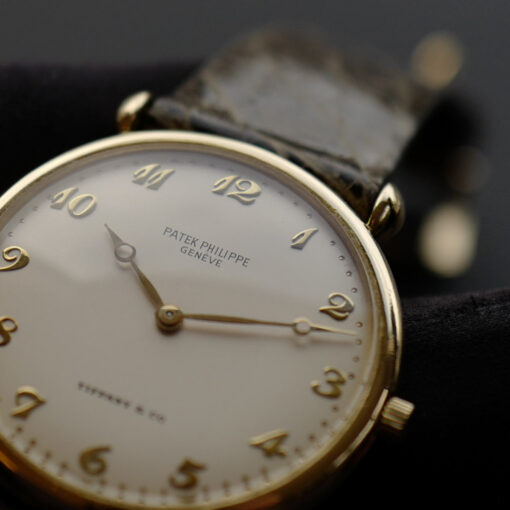パテックフィリップ/ティファニーダブルネーム/18KYG/ブレゲ針・数字/PATEK PHILIPPE  Ref.3820J "Tiffany & Co." 18KYG Breguet Numerals with Archive - 画像 (4)