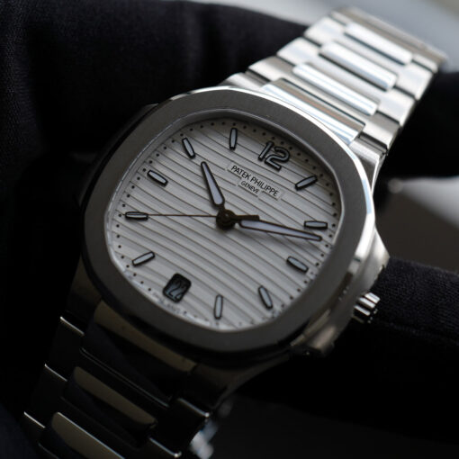 パテック・フィリップ/ノーチラス/国際保証書付き/PATEK PHILLIPE Ref.7118/1A-010 "Nautilus" Full Set - 画像 (3)