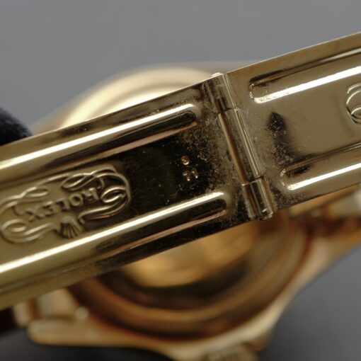 ロレックス/サブマリーナデイト1680/8/トロピカル/フジツボ/ROLEX SUBMARINER DATE 1680/8 18KYG "TROPICAL" Nipple Dial 1970y - 画像 (5)
