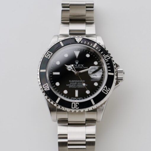 ロレックス/サブマリーナデイト16610最終/M番ルーレット/保証書付き/フルセット/ROLEX SUBMARINER Ref.16610 M 2007-08 Full Set - 画像 (3)