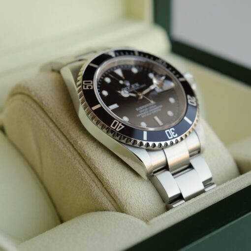 ロレックス/サブマリーナデイト16610/V番/2009年/ルーレット刻印/保証書付き/ROLEX SUBMARINER DATE Ref.16610 2009 with Paper, Box - 画像 (5)