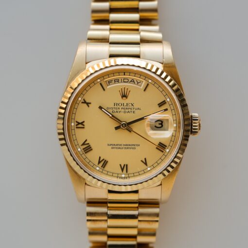 ロレックス/デイデイト36/18238/S番/ローマ数字/18Kイエローゴールド/ROLEX DAY-DATE 36 Ref.18238 18KYG "Roman" 1993 Box and Papers - 画像 (9)