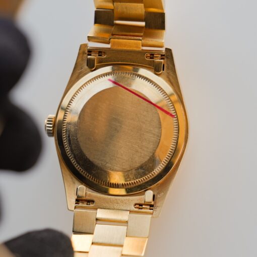 ロレックス/デイデイト36/18238/S番/ローマ数字/18Kイエローゴールド/ROLEX DAY-DATE 36 Ref.18238 18KYG "Roman" 1993 Box and Papers - 画像 (12)