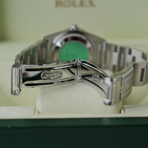 ロレックス/エクスプローラー1/114270/D番/裏蓋シール/保証書付きフルセット/ROLEX EXPLORER1 Ref.114270 D Serial 2005-06 Full Set​ - 画像 (10)