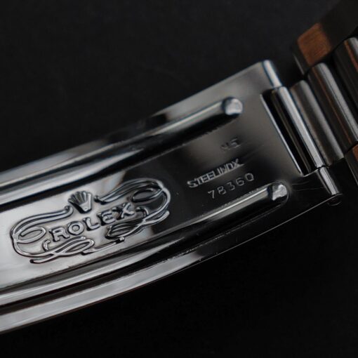 ロレックス/デイトナ16520/R番/段落ちマーク1ダイヤル/200タキ/逆6/シングルバックル/ROLEX DAYTONA REF.16520 “Mk.1 Floating Dial”  Mk.1 200 Tachy Bezel 1988y - 画像 (12)