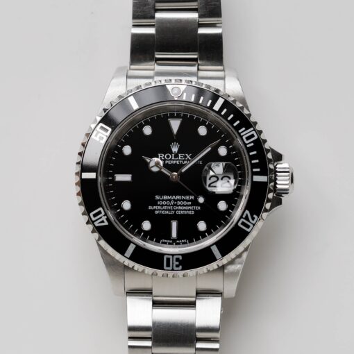 ロレックス/サブマリーナーデイト16610/F番/保証書・箱付き/ROLEX SUBMARINER DATE REF.16610 F Serial 2004 with Box and Paper - 画像 (5)