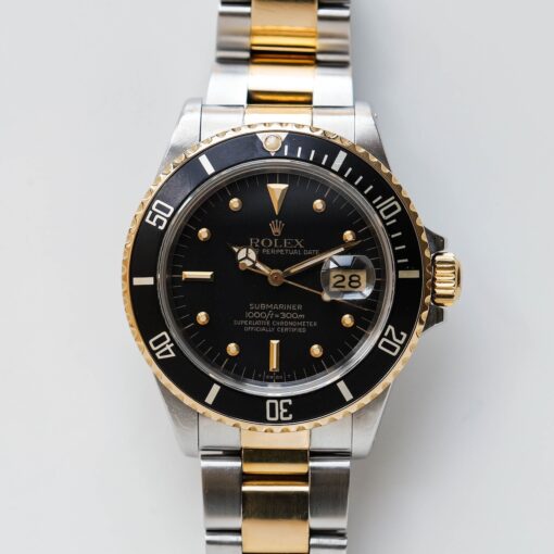 ロレックス/サブマリーナーデイト16803/R番/フジツボダイヤル/18Kイエローゴールド/ROLEX SUBMARINER DATE REF.16803 "Black Nipple Dial" 18KYG 1988y - 画像 (2)