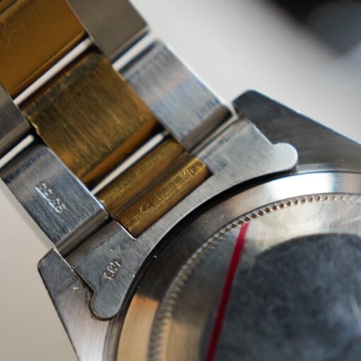 ロレックス/サブマリーナーデイト16803/R番/フジツボダイヤル/18Kイエローゴールド/ROLEX SUBMARINER DATE REF.16803 "Black Nipple Dial" 18KYG 1988y - 画像 (10)