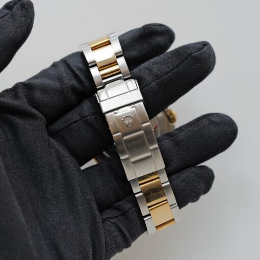 ロレックス/サブマリーナーデイト16803/R番/フジツボダイヤル/18Kイエローゴールド/ROLEX SUBMARINER DATE REF.16803 "Black Nipple Dial" 18KYG 1988y - 画像 (8)