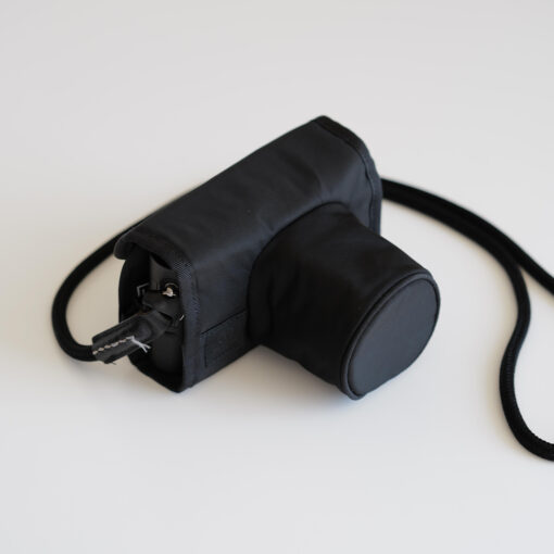 【残りわずか】RAMIDUS x ENZO SHOP CAMERA CASE FOR LEICA M / Q with KARABINER - 画像 (2)