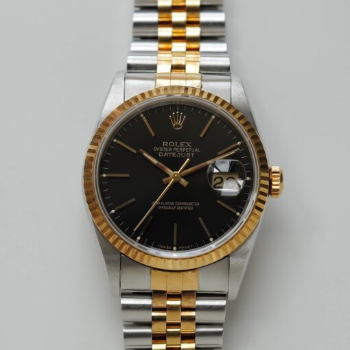 ロレックス/デイトジャスト16233/ブラックダイヤル/18Kイエローゴールド/ブヘラ保証書付き/ROLEX DATE-JUST REF.16233 18KYG "BLACK" with Paper Bucherer 1994y - 画像 (5)
