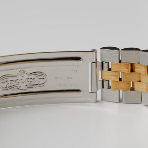ロレックス/デイトジャスト16233/ブラックダイヤル/18Kイエローゴールド/ブヘラ保証書付き/ROLEX DATE-JUST REF.16233 18KYG "BLACK" with Paper Bucherer 1994y - 画像 (9)