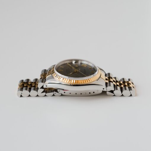 ロレックス/デイトジャスト/X番/グレー ローマンダイヤル/箱・保証書付フルセット/ROLEX DATE-JUST REF.16233 18KYG “GREY ROMAN” 1991y with Box and Paper - 画像 (9)