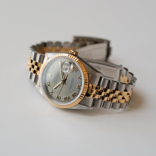 ロレックス/デイトジャスト/X番/グレー ローマンダイヤル/箱・保証書付フルセット/ROLEX DATE-JUST REF.16233 18KYG “GREY ROMAN” 1991y with Box and Paper - 画像 (4)