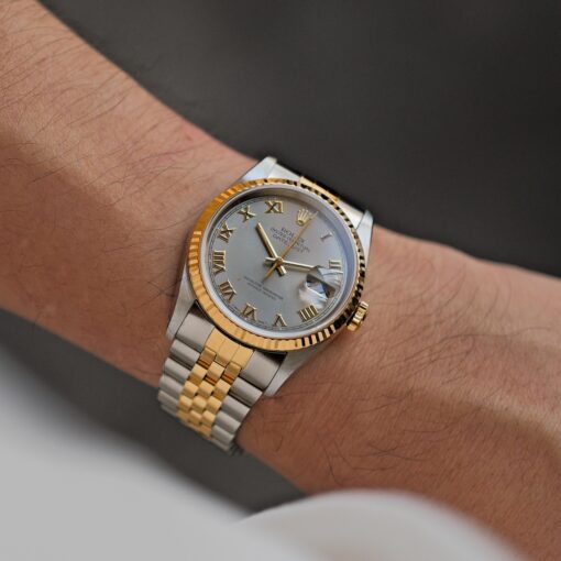 ロレックス/デイトジャスト/X番/グレー ローマンダイヤル/箱・保証書付フルセット/ROLEX DATE-JUST REF.16233 18KYG “GREY ROMAN” 1991y with Box and Paper - 画像 (3)