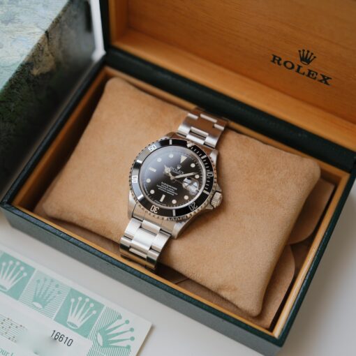 ロレックス/サブマリーナー/W番/オールトリチウム/裏蓋シール/箱・保証書付/ROLEX SUBMARINER DATE REF.16610 W Serial 1995 with Box and Paper - 画像 (4)