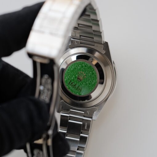 ロレックス/サブマリーナー/W番/オールトリチウム/裏蓋シール/箱・保証書付/ROLEX SUBMARINER DATE REF.16610 W Serial 1995 with Box and Paper - 画像 (7)
